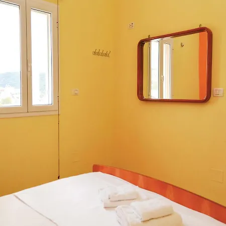 One-bedroom In * クサミル